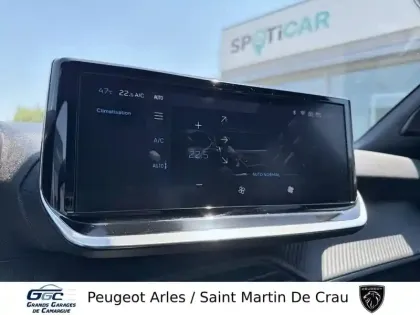 Photo 17 Peugeot 2008  PureTech 100 S&S BVM6