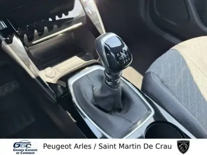 Photo 13 Peugeot 2008  PureTech 100 S&S BVM6