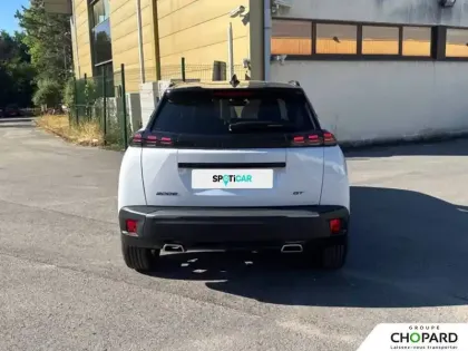 Photo 33 Peugeot 2008  PureTech 130 S&S EAT8