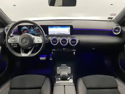 Photo 45 Mercedes Classe A  200 7G-DCT