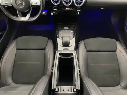 Photo 46 Mercedes Classe A  200 7G-DCT