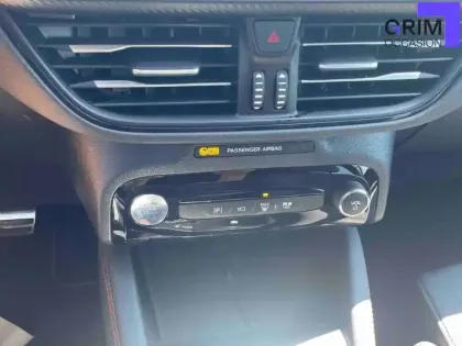 Photo 8 Ford Kuga  2.5 Duratec 180 ch FlexiFuel FHEV E85 Powershift