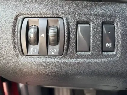 Photo 24 Renault Clio  TCe 90 E6C
