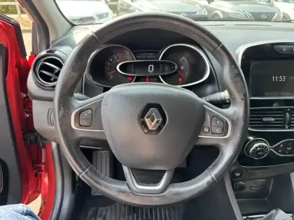 Photo 18 Renault Clio  TCe 90 E6C