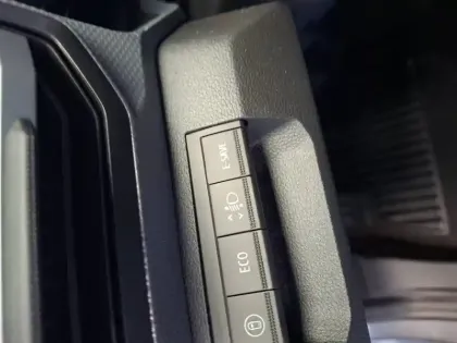 Photo 15 Dacia Duster  Hybrid 155