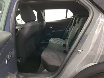 Photo 13 Peugeot 2008  PureTech 100 S&S BVM6