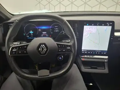 Photo 47 Renault Megane  E-Tech EV60 220 ch super charge