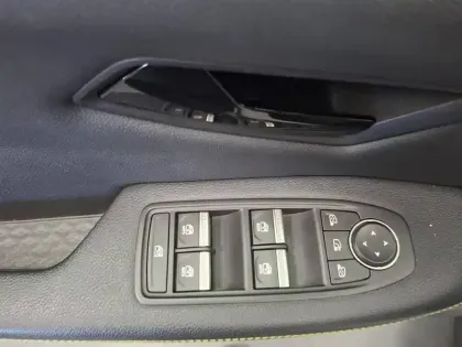 Photo 33 Renault Megane  E-Tech EV60 220 ch super charge