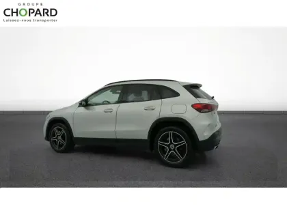 Photo 24 Mercedes GLA  250 e 8G-DCT