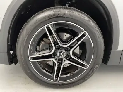 Photo 37 Mercedes GLA  250 e 8G-DCT