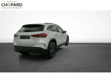 Photo 27 Mercedes GLA  250 e 8G-DCT
