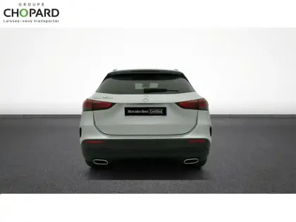 Photo 26 Mercedes GLA  250 e 8G-DCT