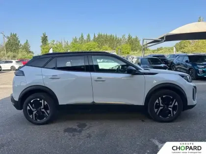 Photo 34 Peugeot 2008  Hybrid 136 e-DCS6