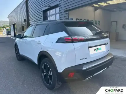 Photo 33 Peugeot 2008  Hybrid 136 e-DCS6