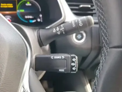 Photo 36 Renault Captur  E-Tech hybride rechargeable 160