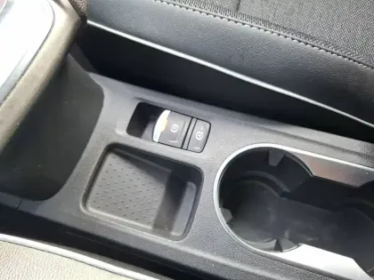 Photo 33 Renault Captur  E-Tech hybride rechargeable 160