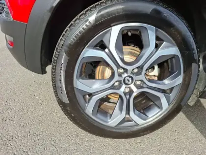 Photo 5 Renault Captur  E-Tech hybride rechargeable 160