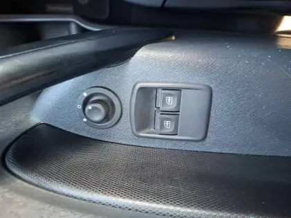 Photo 37 Renault Kangoo  Blue dCi 80