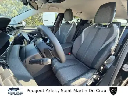Photo 8 Peugeot 308  PHEV 180 e-EAT8