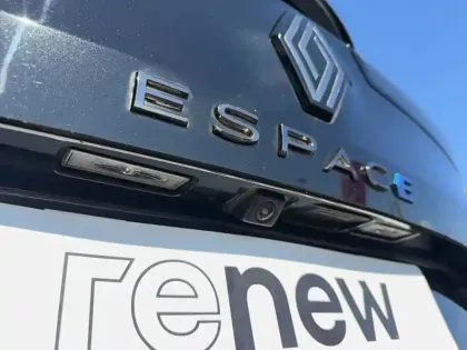 Photo 8 Renault Espace  E-Tech hybrid 200