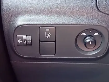 Photo 25 Citroën C3  PureTech 83 S&S BVM5