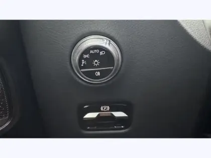 Photo 19 Mercedes GLC  300 e  Hybrid EQ 4MATIC AM