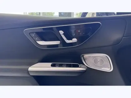 Photo 11 Mercedes GLC  300 e  Hybrid EQ 4MATIC AM