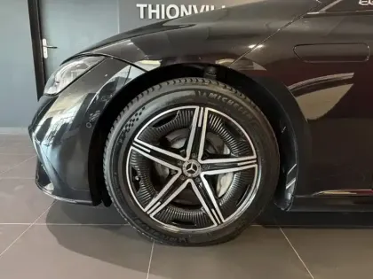 Photo 35 Mercedes Classe E EQE 350 AMG Line