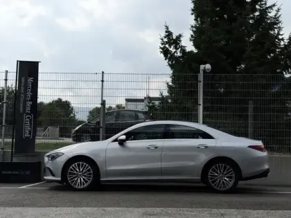 Photo 28 Mercedes CLA  250 e Coupé Progressive Li