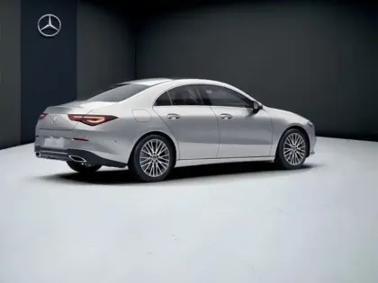 Photo 20 Mercedes CLA  250 e Coupé Progressive Li