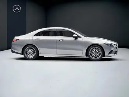 Photo 16 Mercedes CLA  250 e Coupé Progressive Li