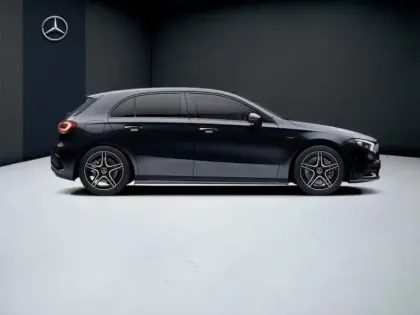 Photo 5 Mercedes Classe A 250 e AMG Line