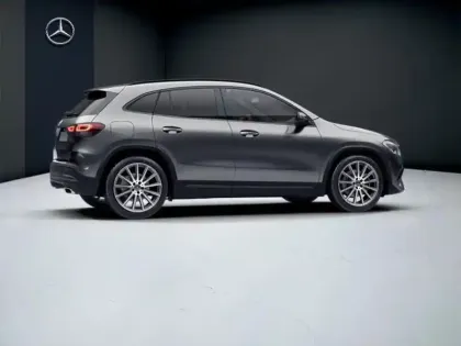 Photo 19 Mercedes GLA 250 e AMG Line