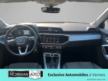 Photo 49 Audi Q3 35 TFSI 150 CH S TRONIC 7