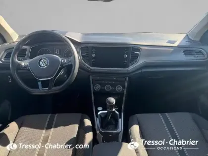 Photo 9 Volkswagen T-roc  1.0 TSI 115 Start/Stop BVM6 Lounge