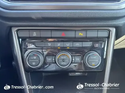 Photo 12 Volkswagen T-roc  1.0 TSI 115 Start/Stop BVM6 Lounge