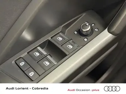 Photo 8 Audi Q3  35 TFSI 150ch S line S tronic 7