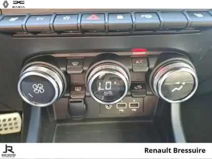 Photo 14 Renault Arkana  1.6 E-Tech hybride 145ch Engineered -22