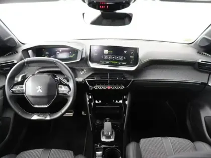 Photo 7 Peugeot 208  1.2 PureTech 130ch S&S GT EAT8