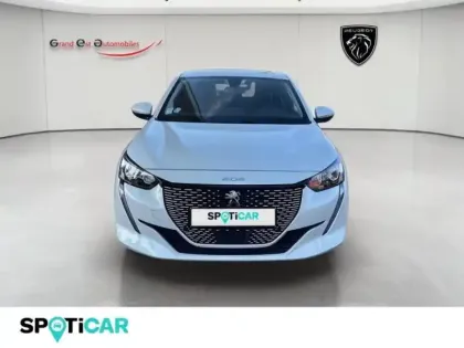 Photo 8 Peugeot 208  e- 136ch Roadtrip