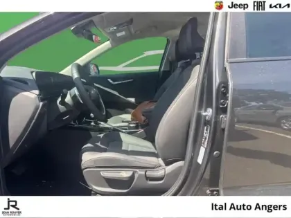 Photo 8 Kia Niro  1.6 GDi 129ch HEV Active DCT6