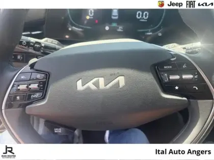 Photo 12 Kia Niro  1.6 GDi 129ch HEV Active DCT6