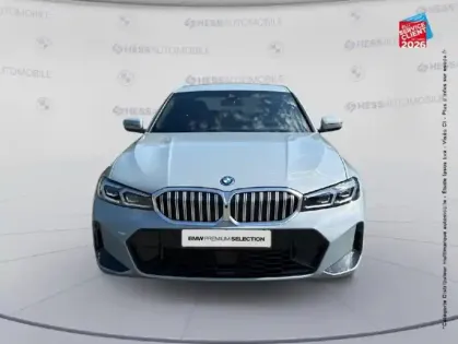 Photo 16 BMW Serie 3 Série 3 330eA 292ch M Sport