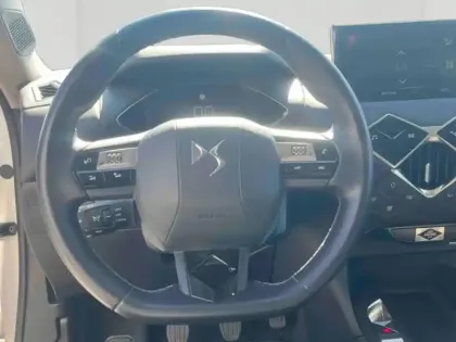 Photo 11 DS DS 3  Crossback PureTech 100ch So Chic