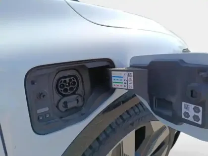 Photo 9 Renault Megane  E-Tech Electric EV60 220ch Techno super charge -C