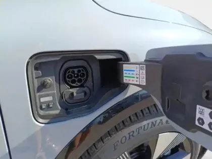 Photo 9 Renault Megane  E-Tech Electric EV60 220ch Equilibre super charge -B