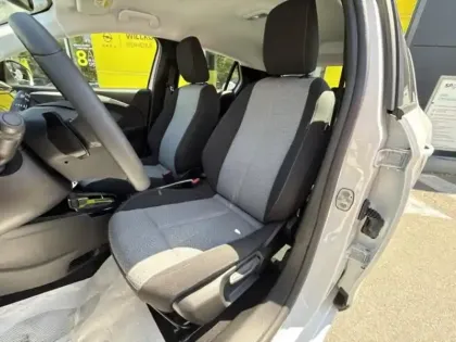 Photo 10 Opel Corsa  1.2 Turbo Hybrid 100ch Edition e-BVA6