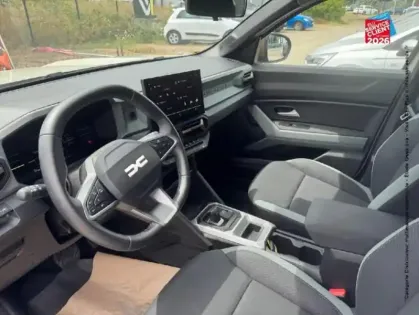 Photo 14 Dacia Duster  1.6 hybrid 140ch Extreme