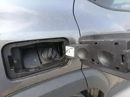 Photo 9 Dacia Duster  1.6 hybrid 140ch Extreme
