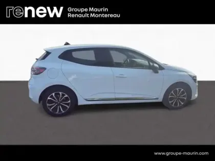 Photo 5 Renault Clio  1.6 E-Tech 145ch full hybrid Techno - 24